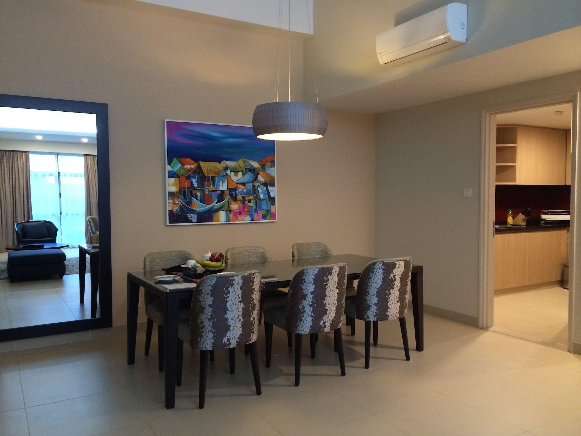 Somerset Ho-Chi-Minh-Stadt Exterior foto A dining room in a condominium